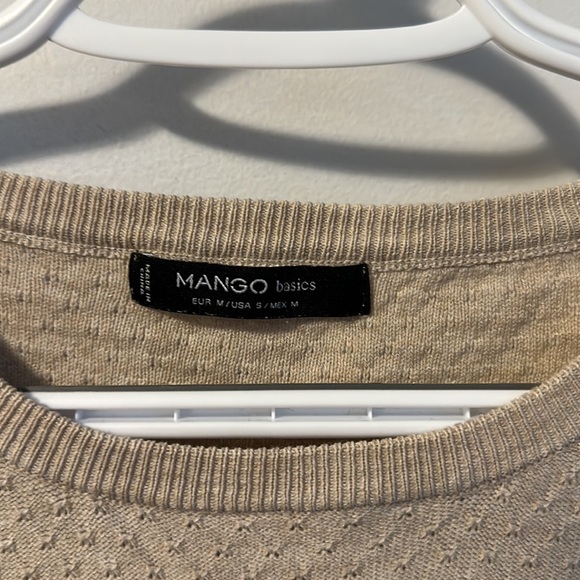 Mango basics - tan light weight sweater. Textured knit size small. EUC. - Picture 3 of 6